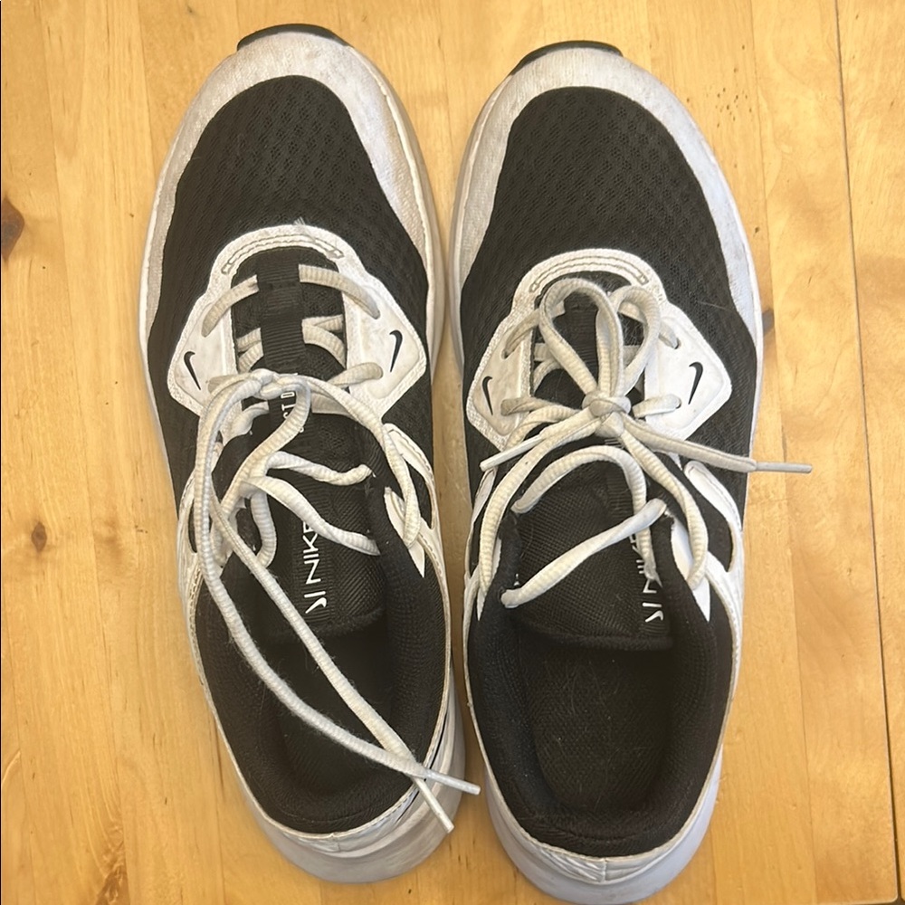 Nike Dual-Tone Black and White Sneakers